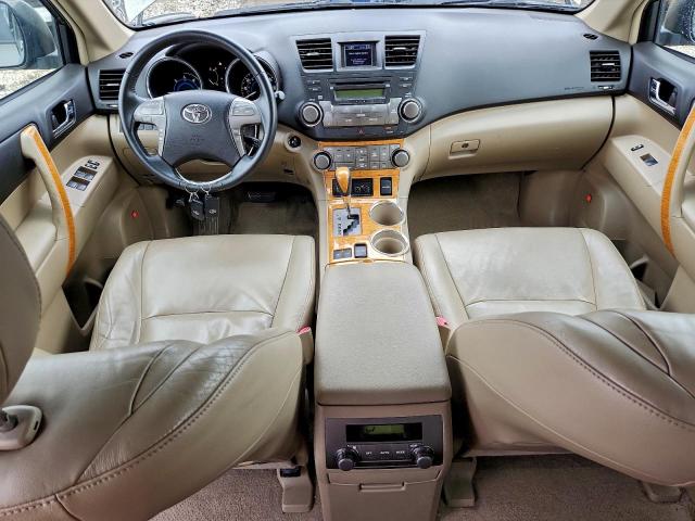 Toyota Highlander Hybrid Limited Image 3