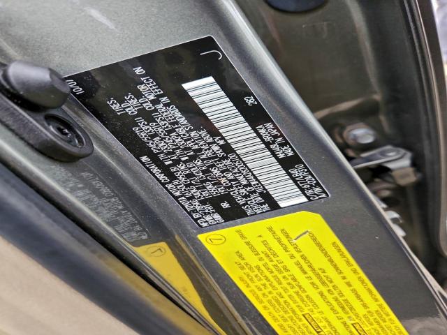 Toyota Highlander Hybrid Limited Image 8