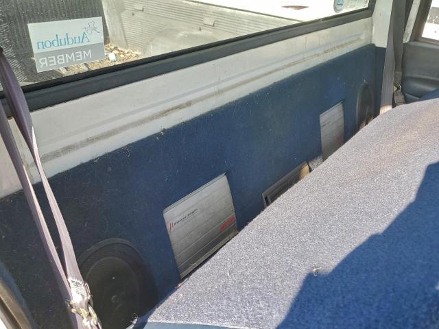 GMC Sierra C1500 Image 9