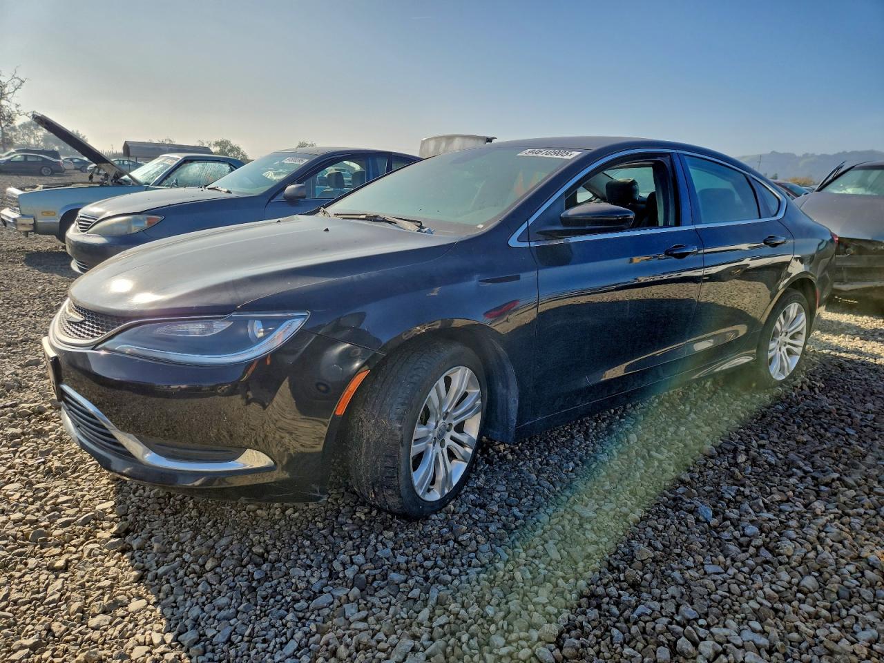 Chrysler 200 Limited Image 1