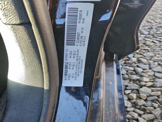 Chrysler 200 Limited Image 11