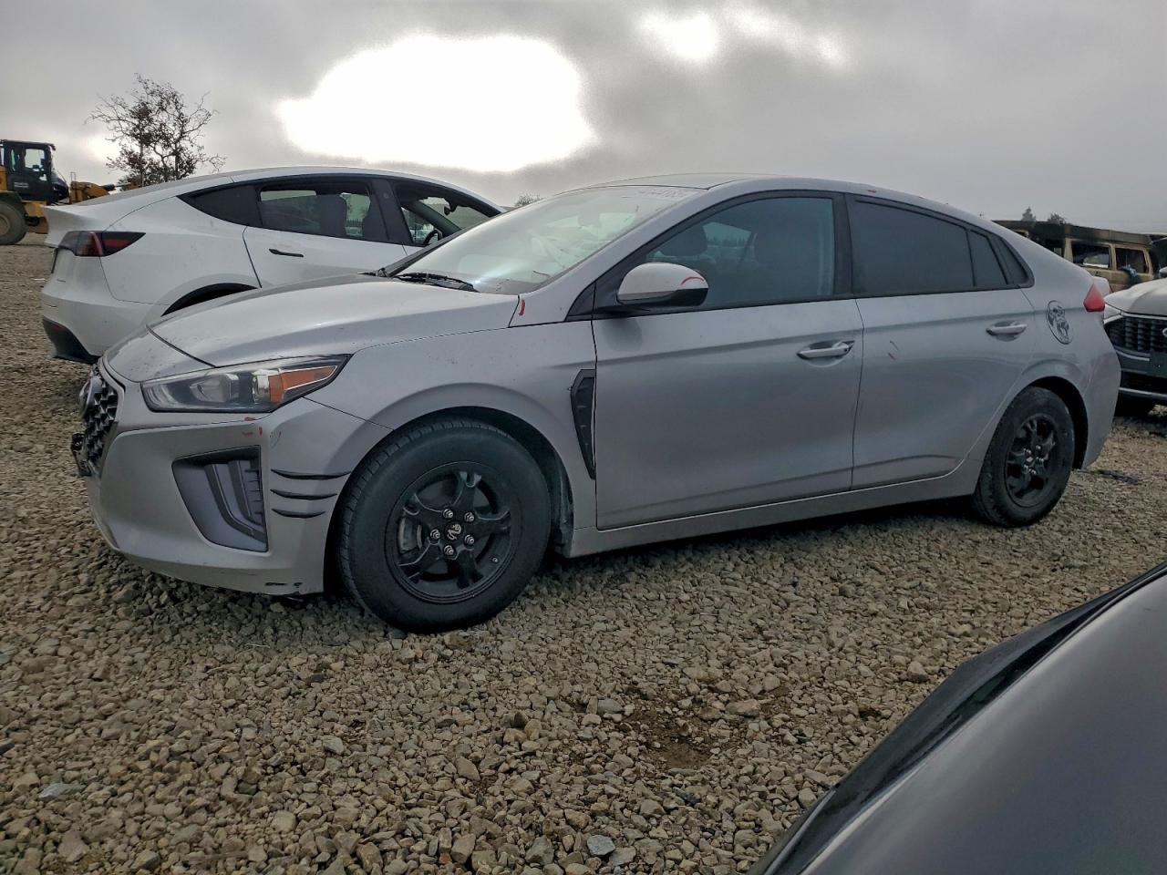 Hyundai Ioniq Blue Image 1