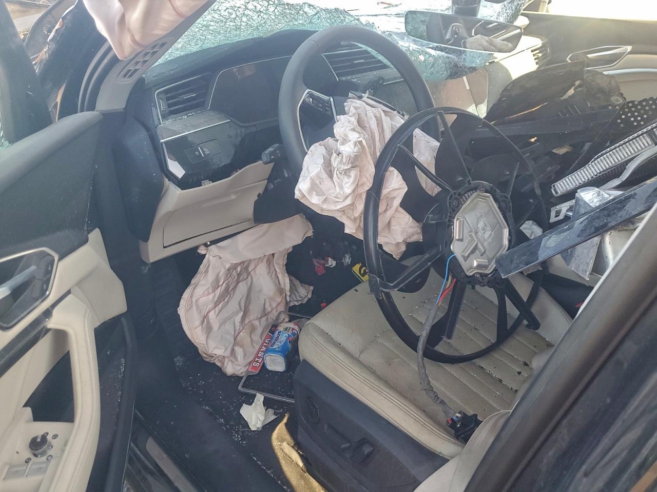 Audi Q8 Premium Plus Image 7