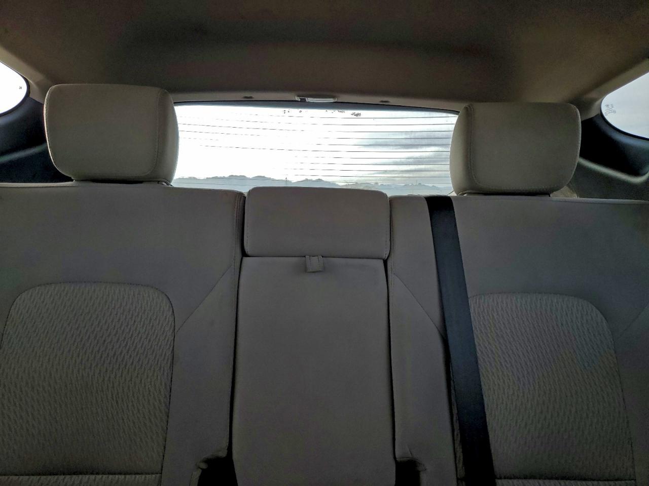 Hyundai SANTA FE Image 7