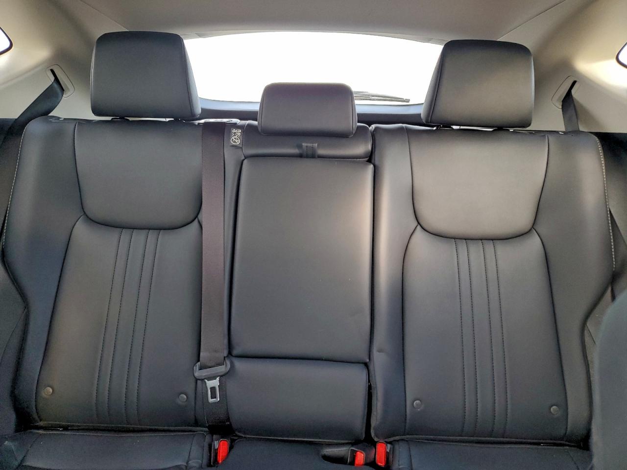 Lexus NX 350h Base Image 11