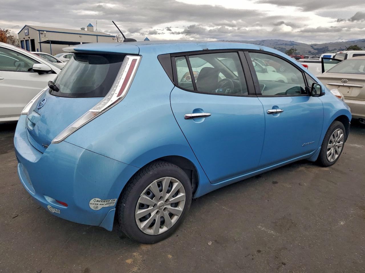Nissan LEAF S Image 5