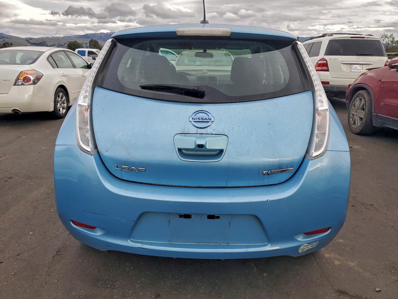 Nissan LEAF S Image 6