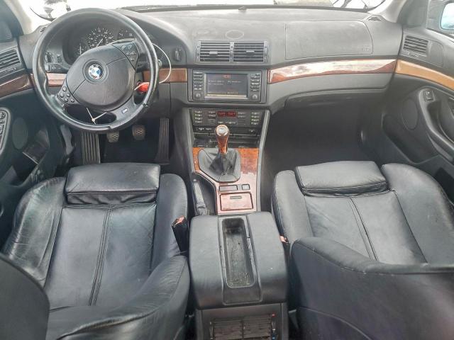 BMW 5 Series I Image 3
