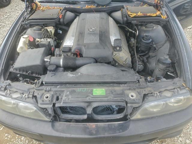 BMW 5 Series I Image 9