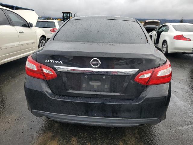 Nissan Altima 2.5 Image 4
