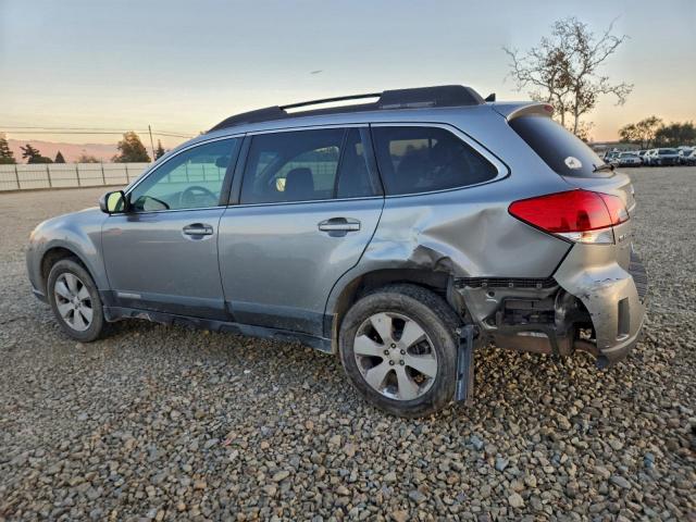 Subaru Outback 2.5i Limited Image 2