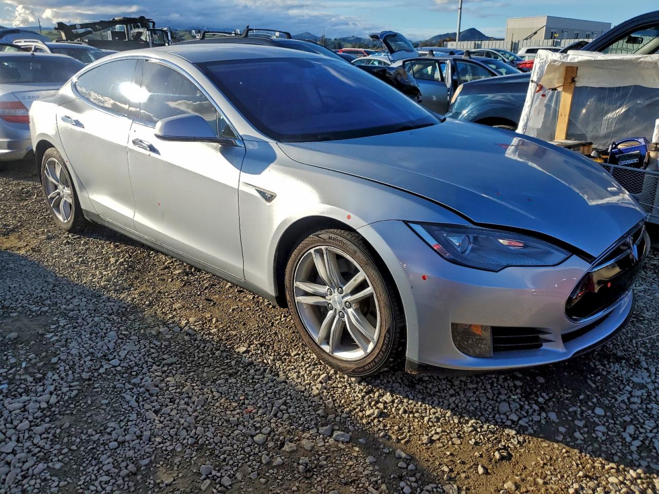 Tesla Model S Image 13