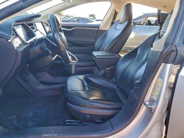 Tesla Model S Image 9