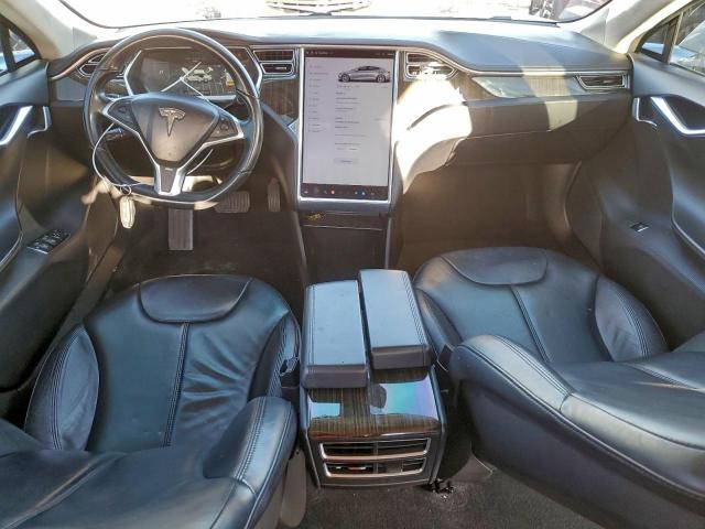 Tesla Model S Image 10