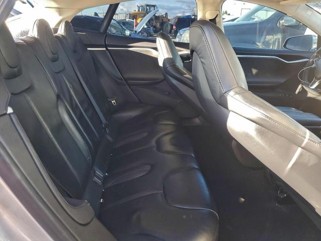 Tesla Model S Image 3