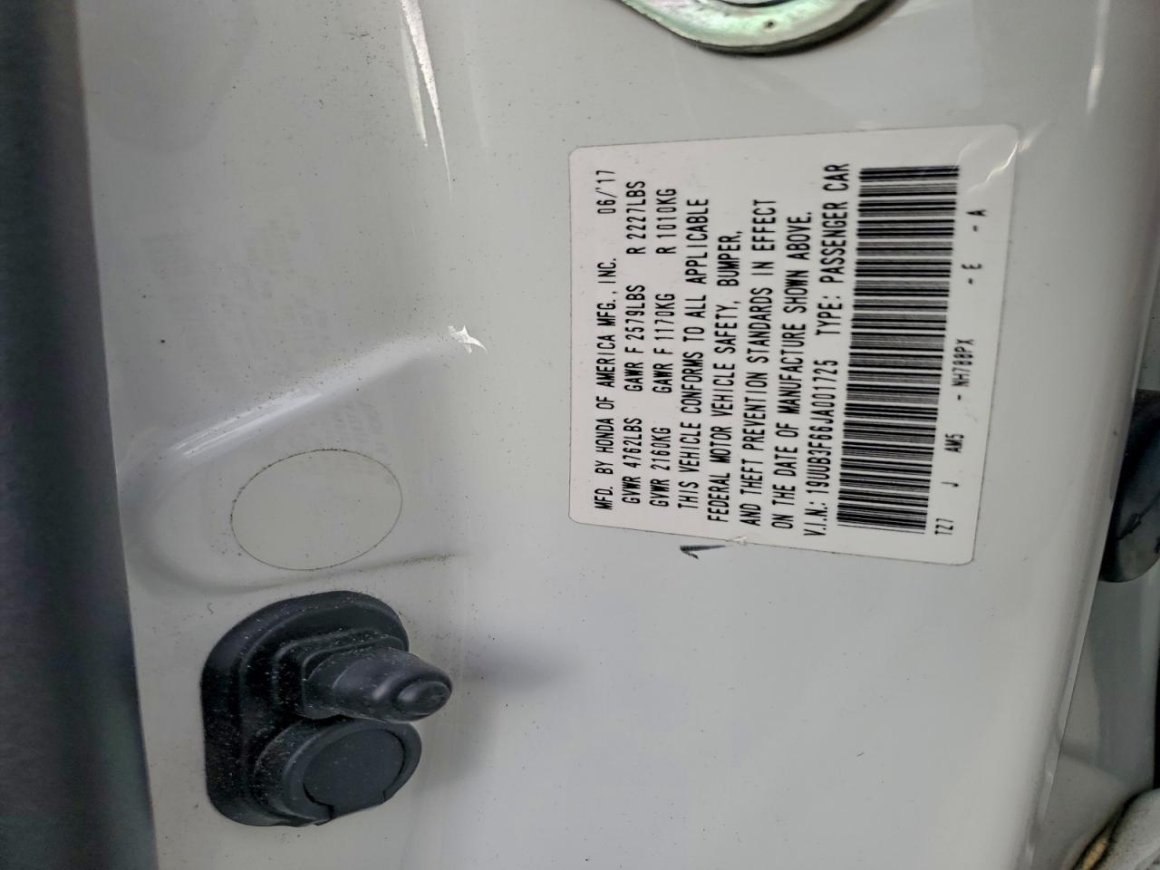 Acura TLX Tech+a Image 12