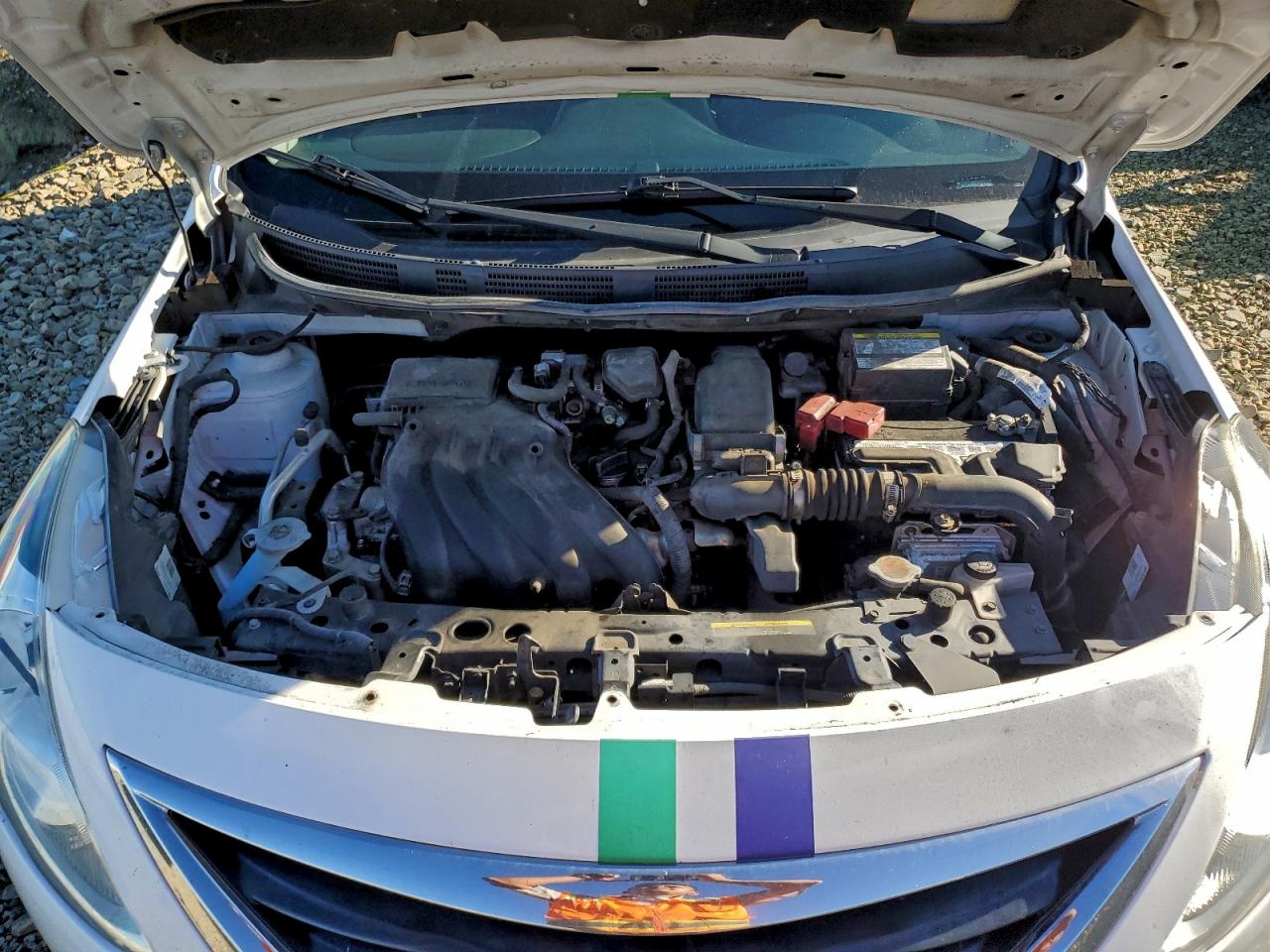 Nissan Versa S Image 11