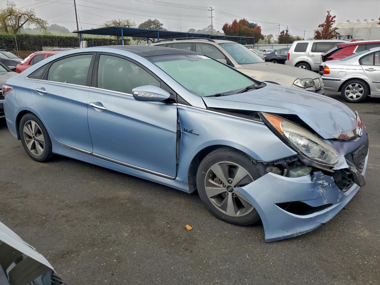 Hyundai SONATA Hybrid Image 2