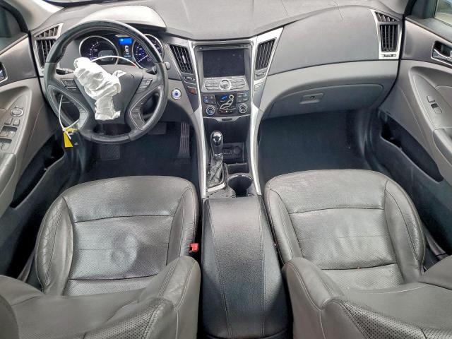 Hyundai SONATA Hybrid Image 4