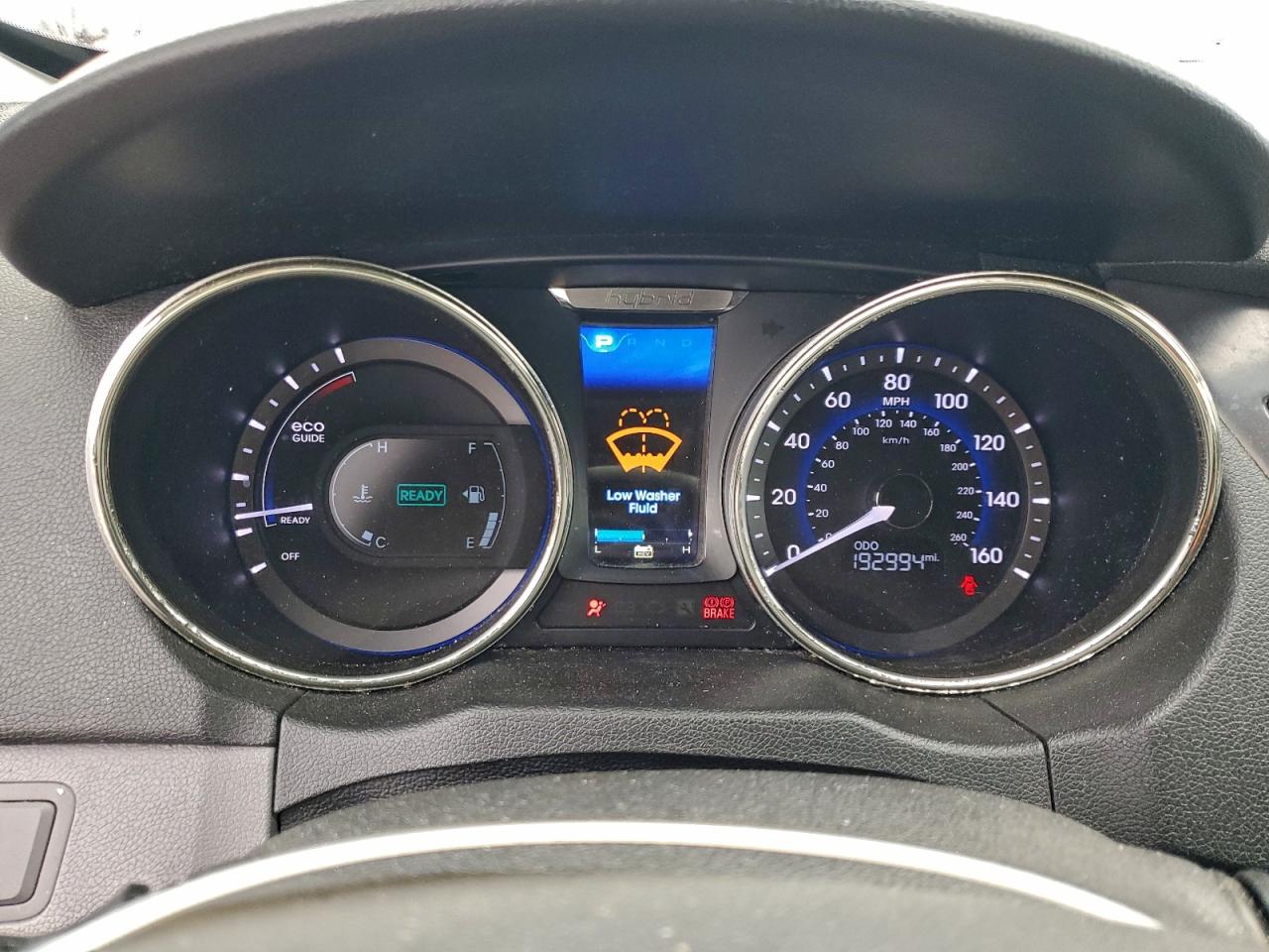 Hyundai SONATA Hybrid Image 10