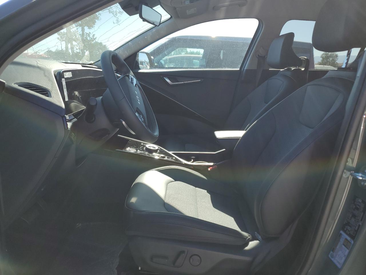 Kia Niro Wind Image 12