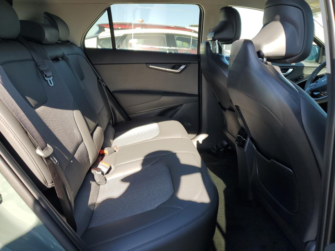 Kia Niro Wind Image 4