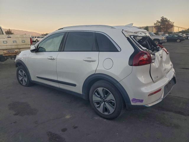 Kia Niro Lx Image 2