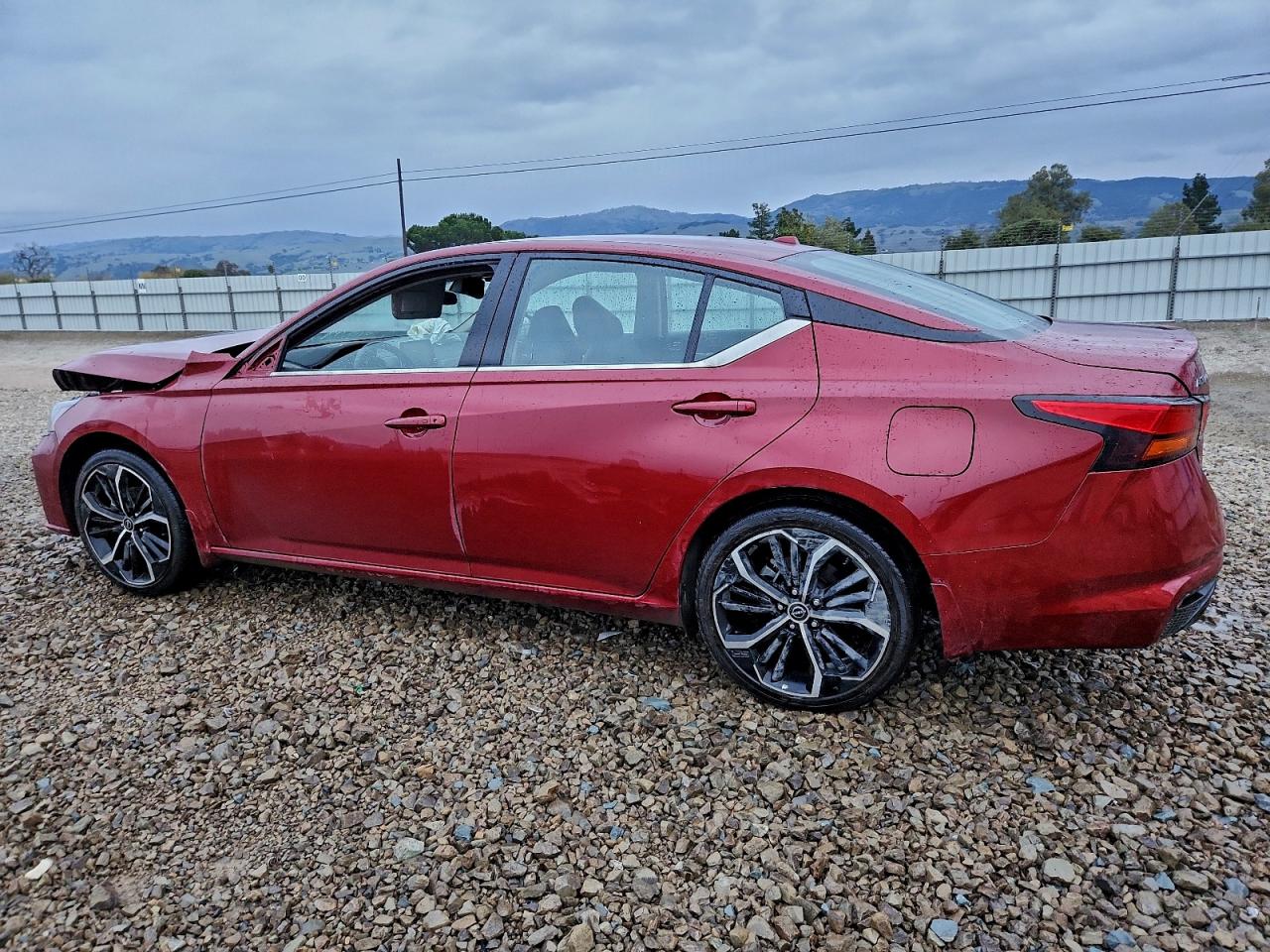 Nissan Altima Sr Image 2