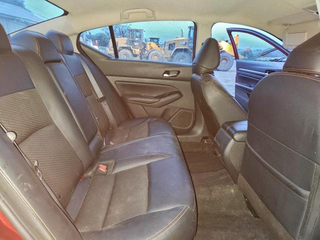 Nissan Altima Sr Image 10