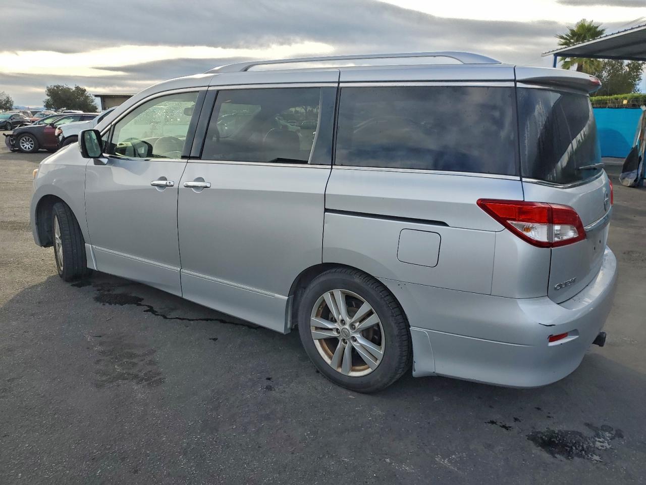 Nissan Quest S Image 2