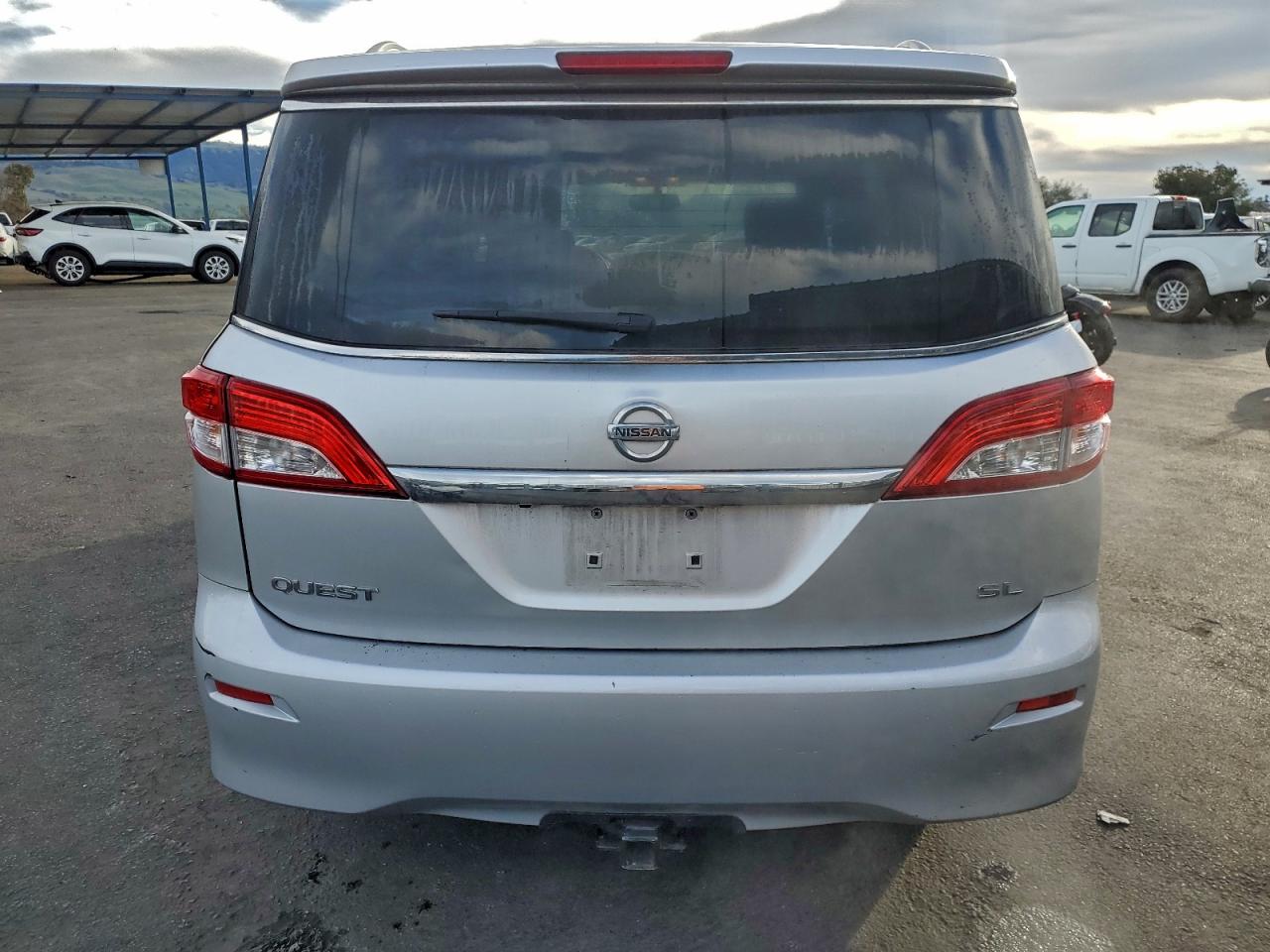 Nissan Quest S Image 13