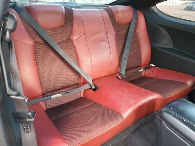 Hyundai Genesis 2.0t Image 8