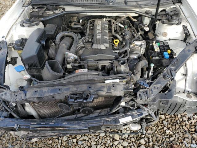 Hyundai Genesis 2.0t Image 12