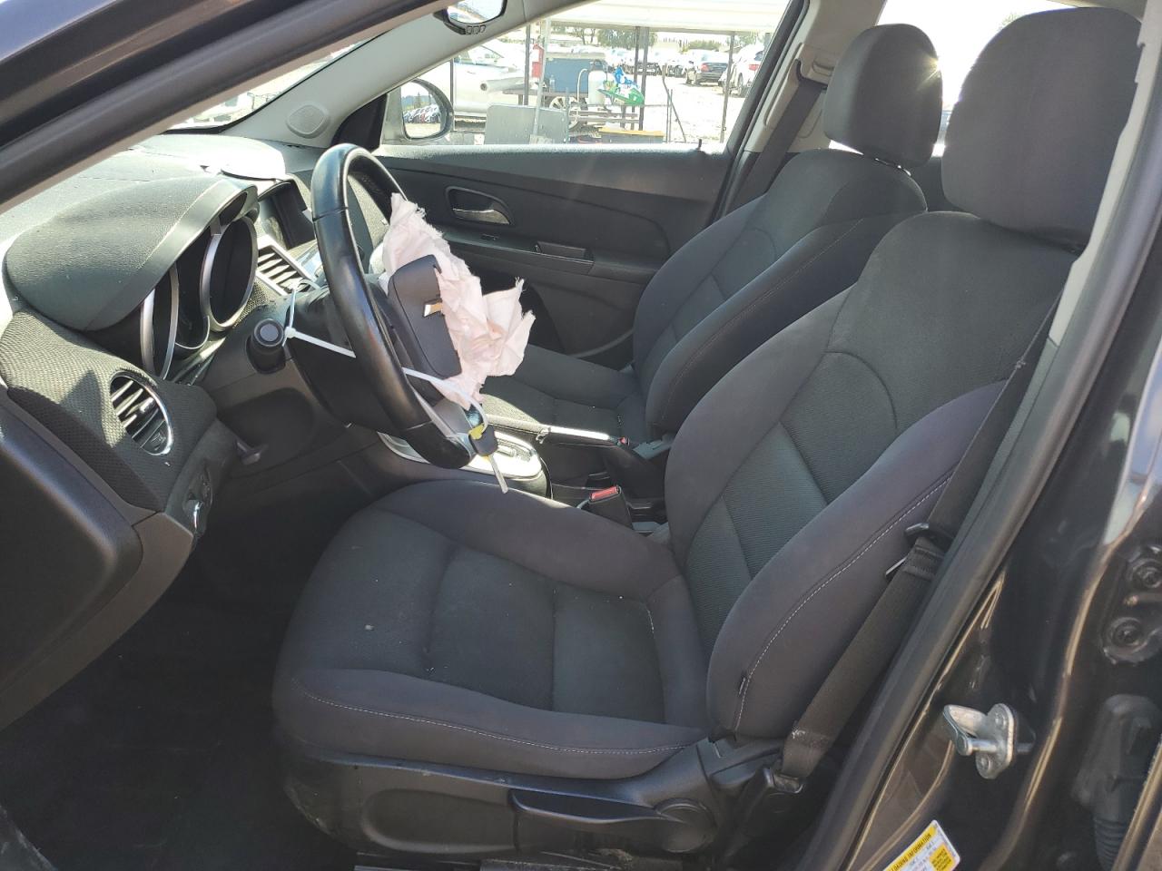 Chevrolet Cruze Lt Image 5