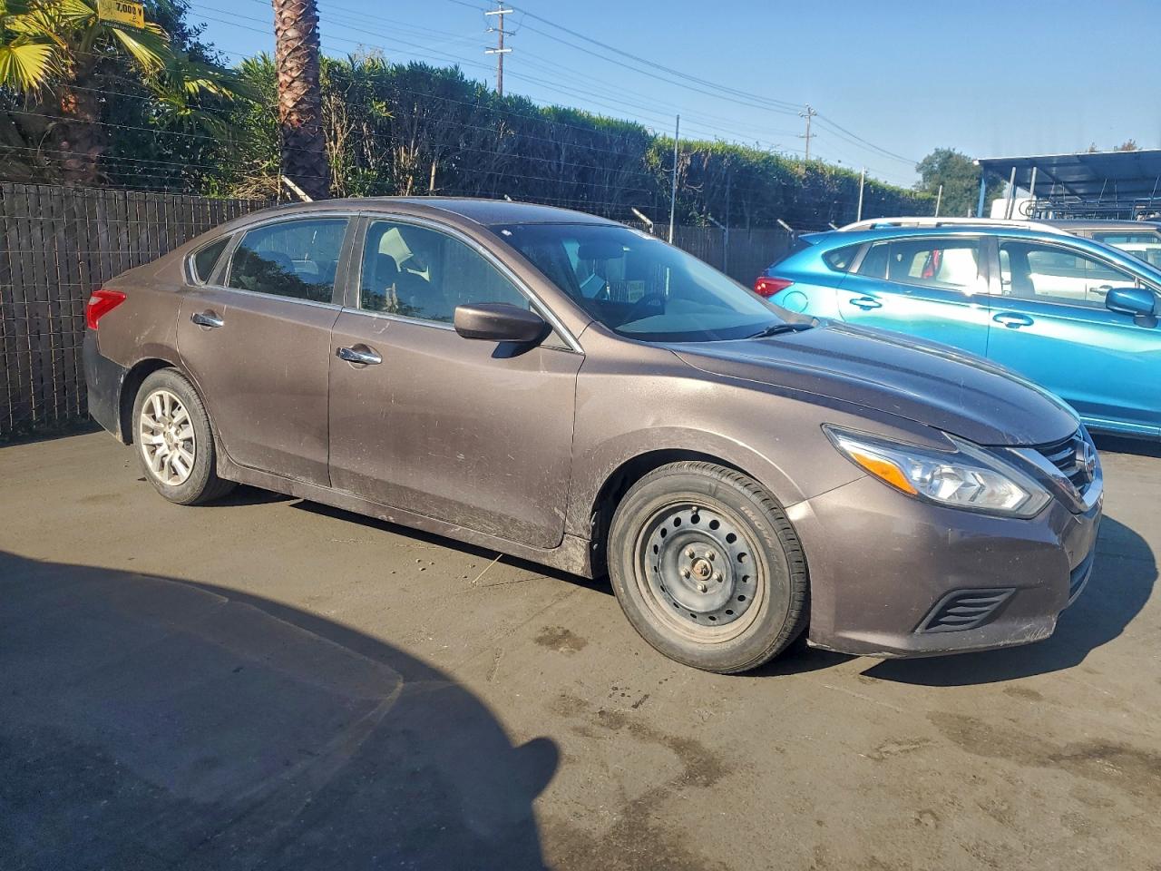 Nissan Altima 2.5 Image 5