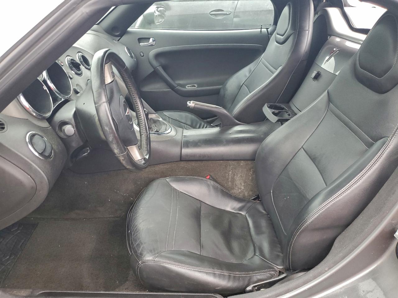 Pontiac Solstice Image 11