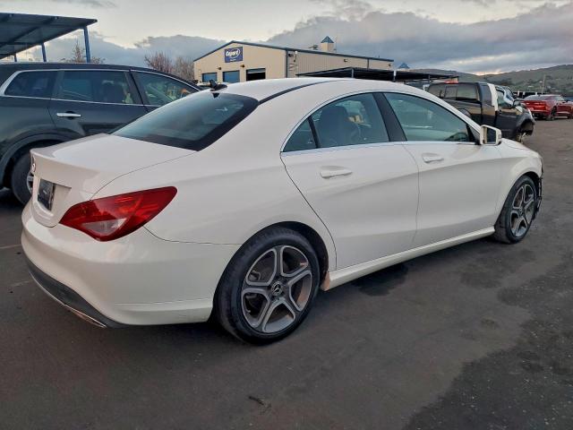 Mercedes-Benz Cla-class 250 Image 2