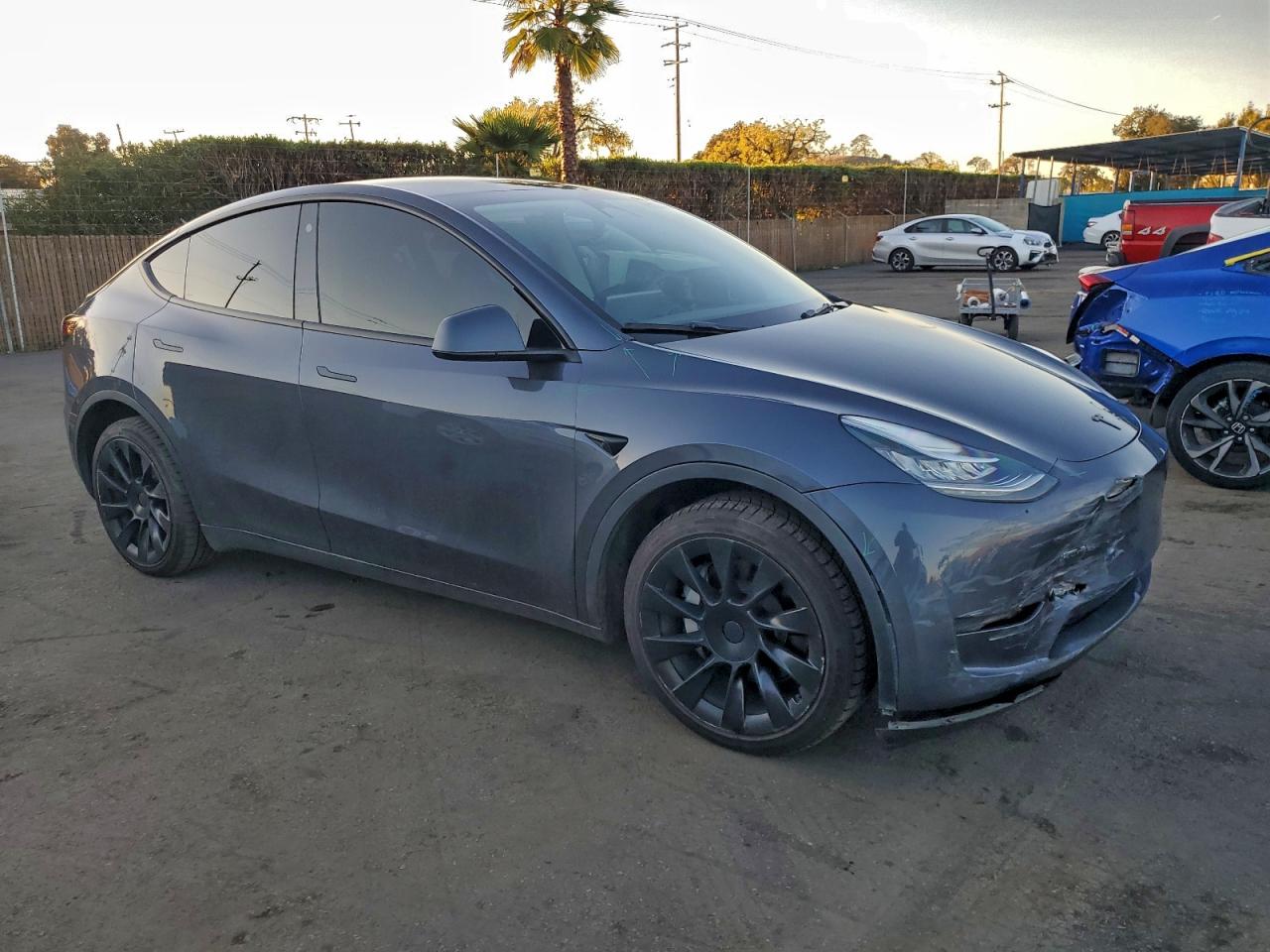 Tesla Model Y Image 4