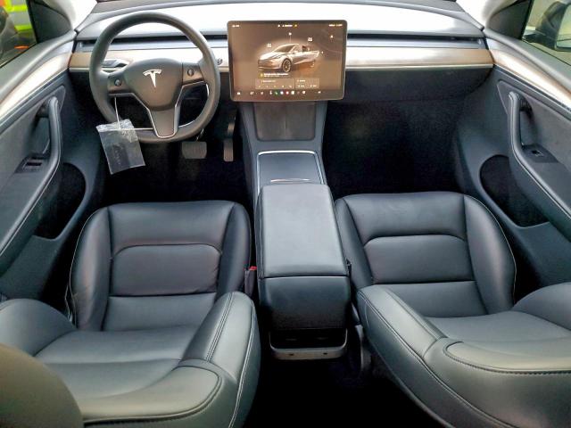 Tesla Model Y Image 8