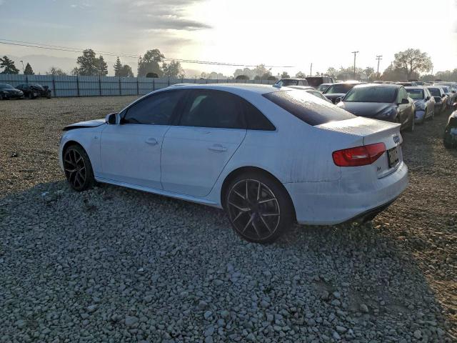 Audi A4 Premium Image 2