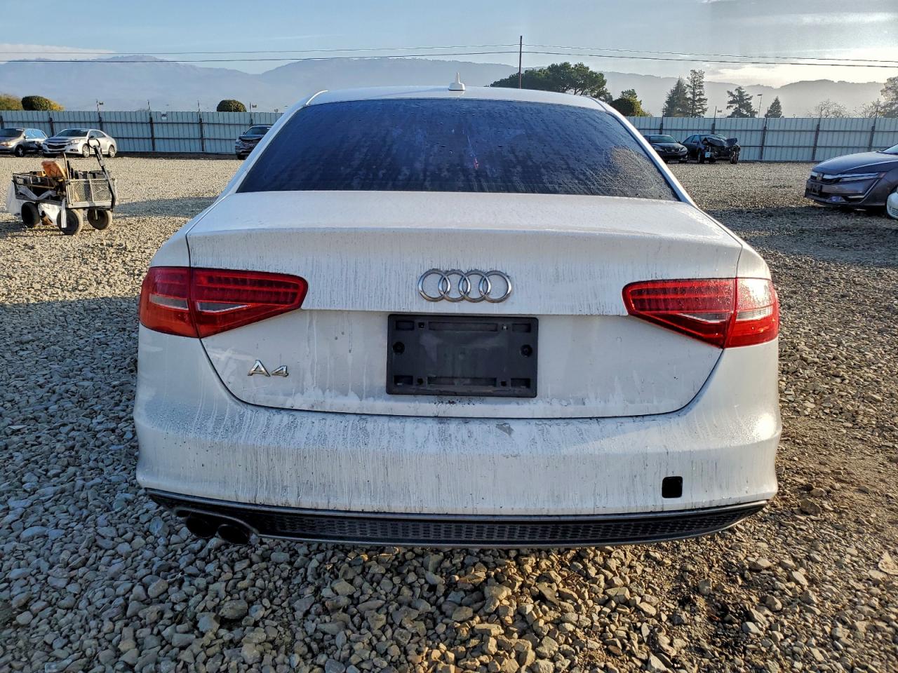 Audi A4 Premium Image 7