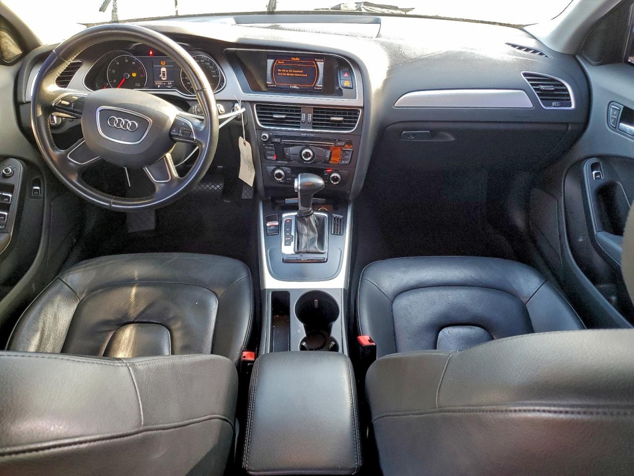 Audi A4 Premium Image 12