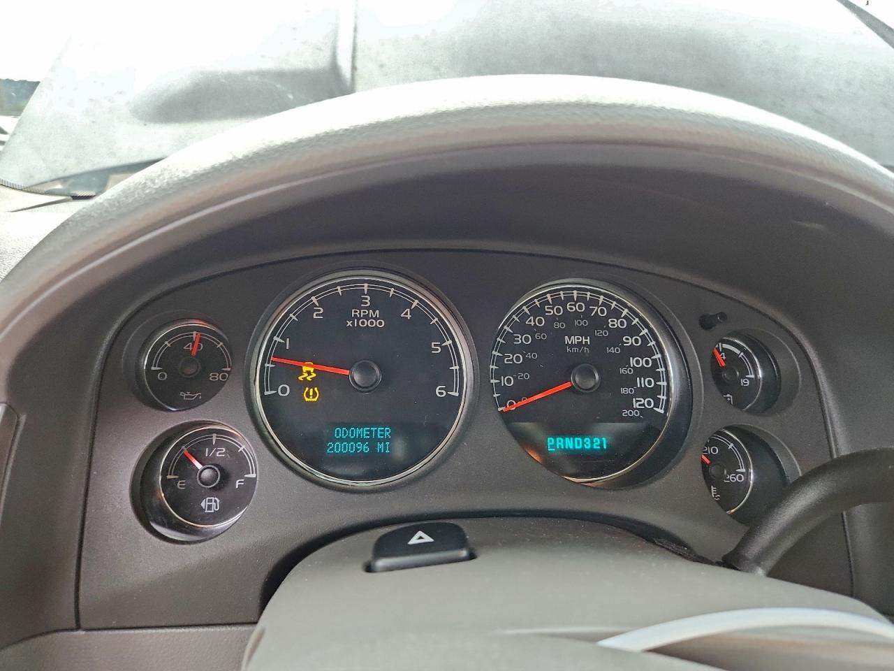 Chevrolet Tahoe C1500 Image 10