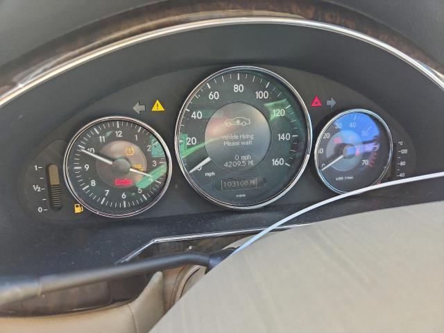 Mercedes-Benz Cls-class 550 Image 12