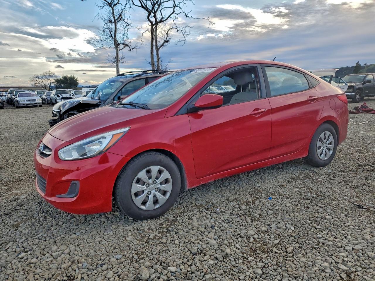 Hyundai ACCENT Gls Image 1