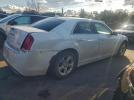 Chrysler 300 Limited Image 7