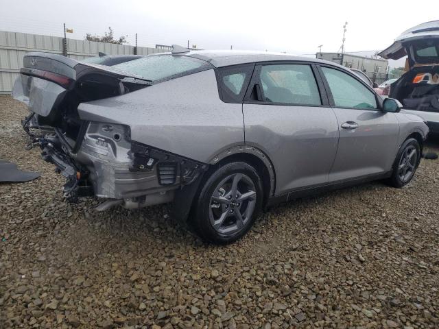 Kia K4 Lx Lx Image 4