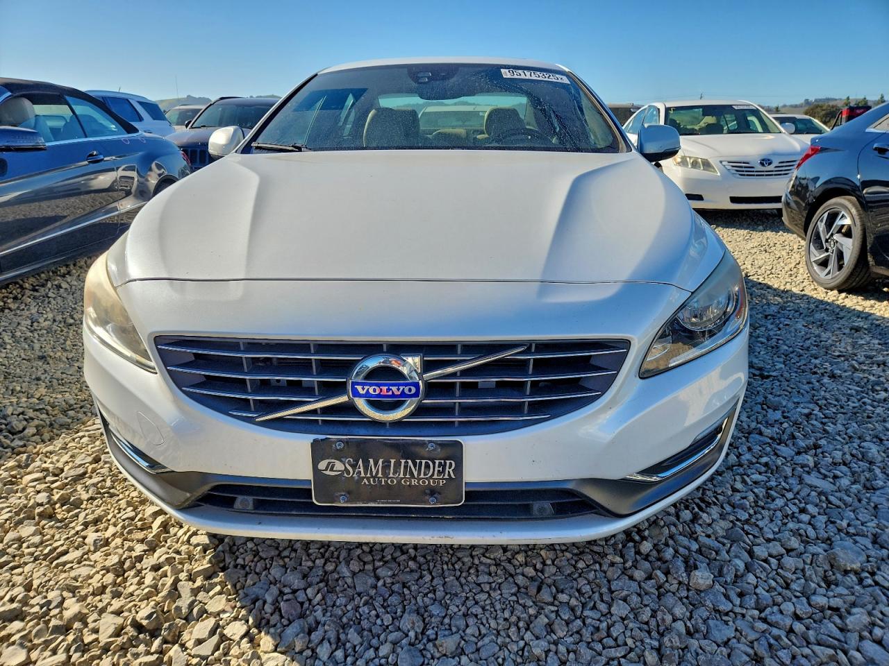 Volvo S60 Premier Image 2