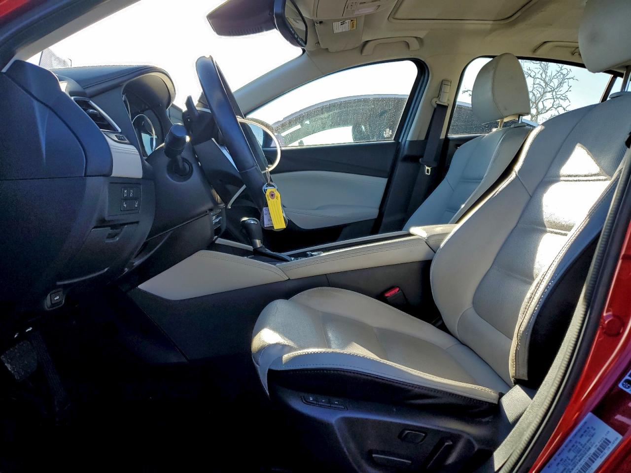 Mazda 6 Grand Touring Image 4