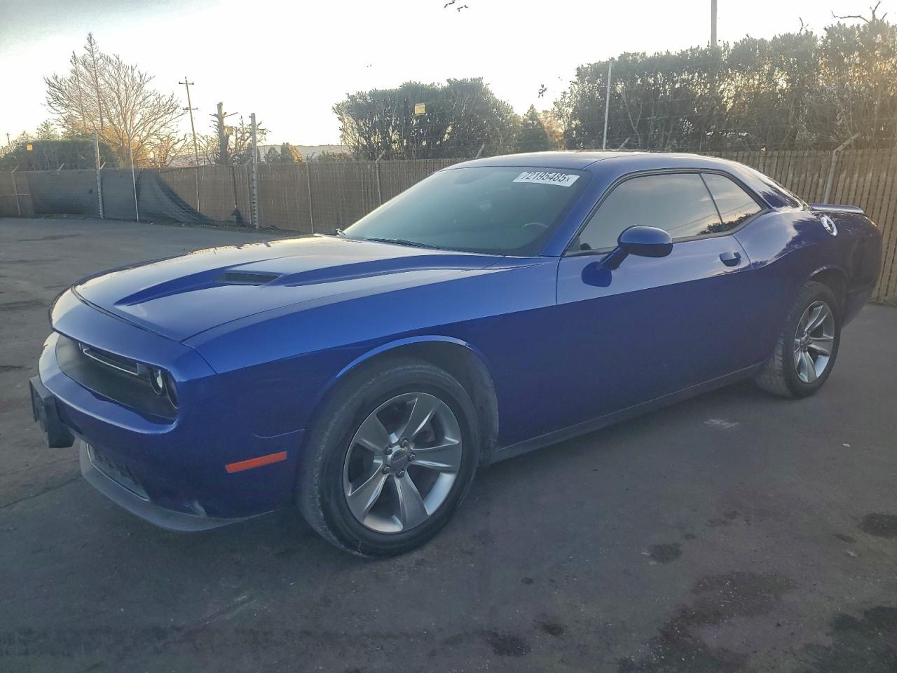 Dodge Challenger Sxt Image 1